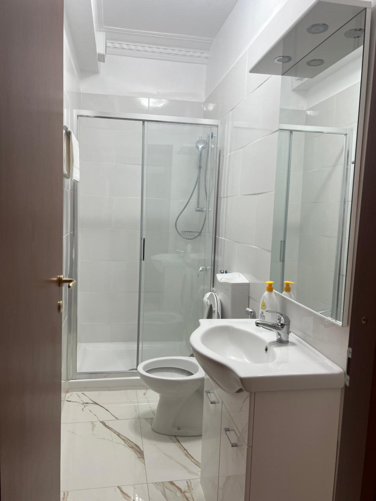 Termini Gioberti Bed and Breakfast Rome Buitenkant foto