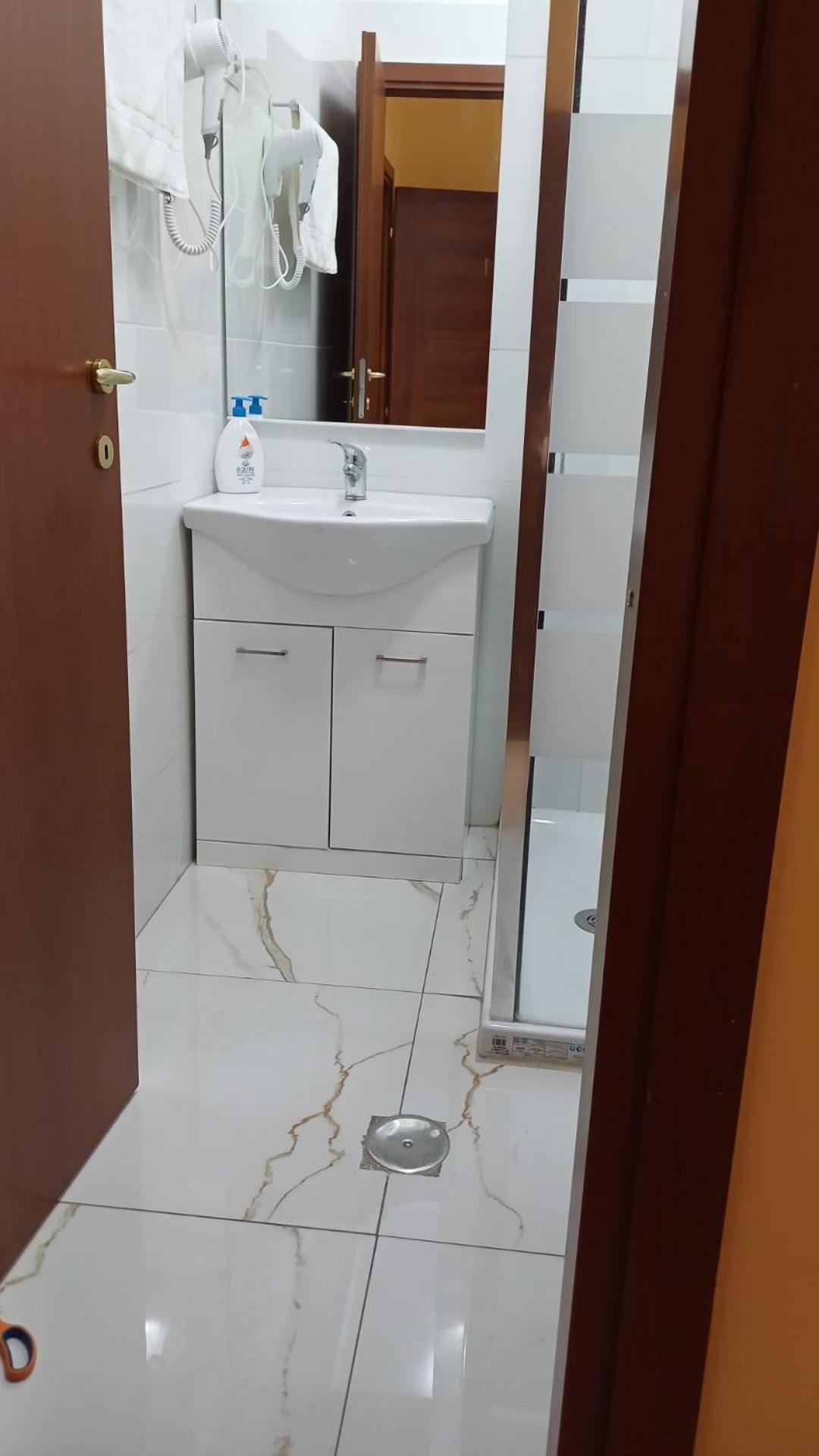 Termini Gioberti Bed and Breakfast Rome Buitenkant foto