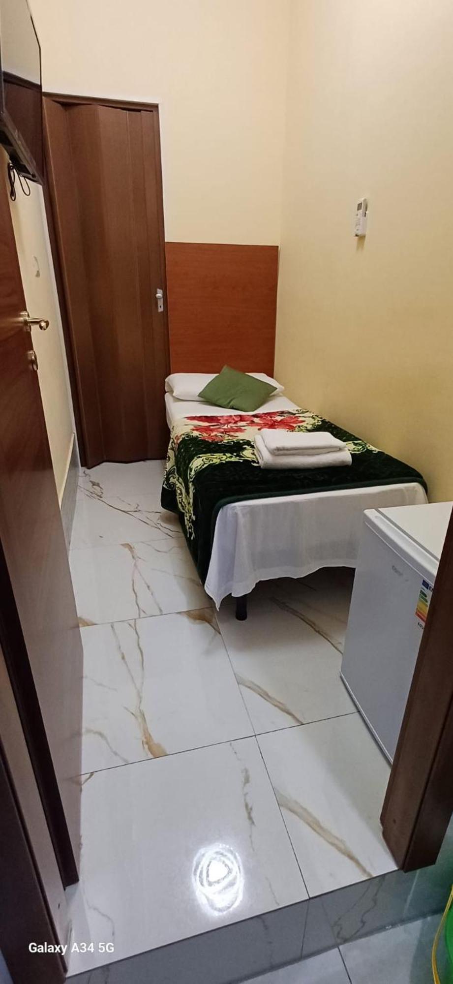 Termini Gioberti Bed and Breakfast Rome Buitenkant foto
