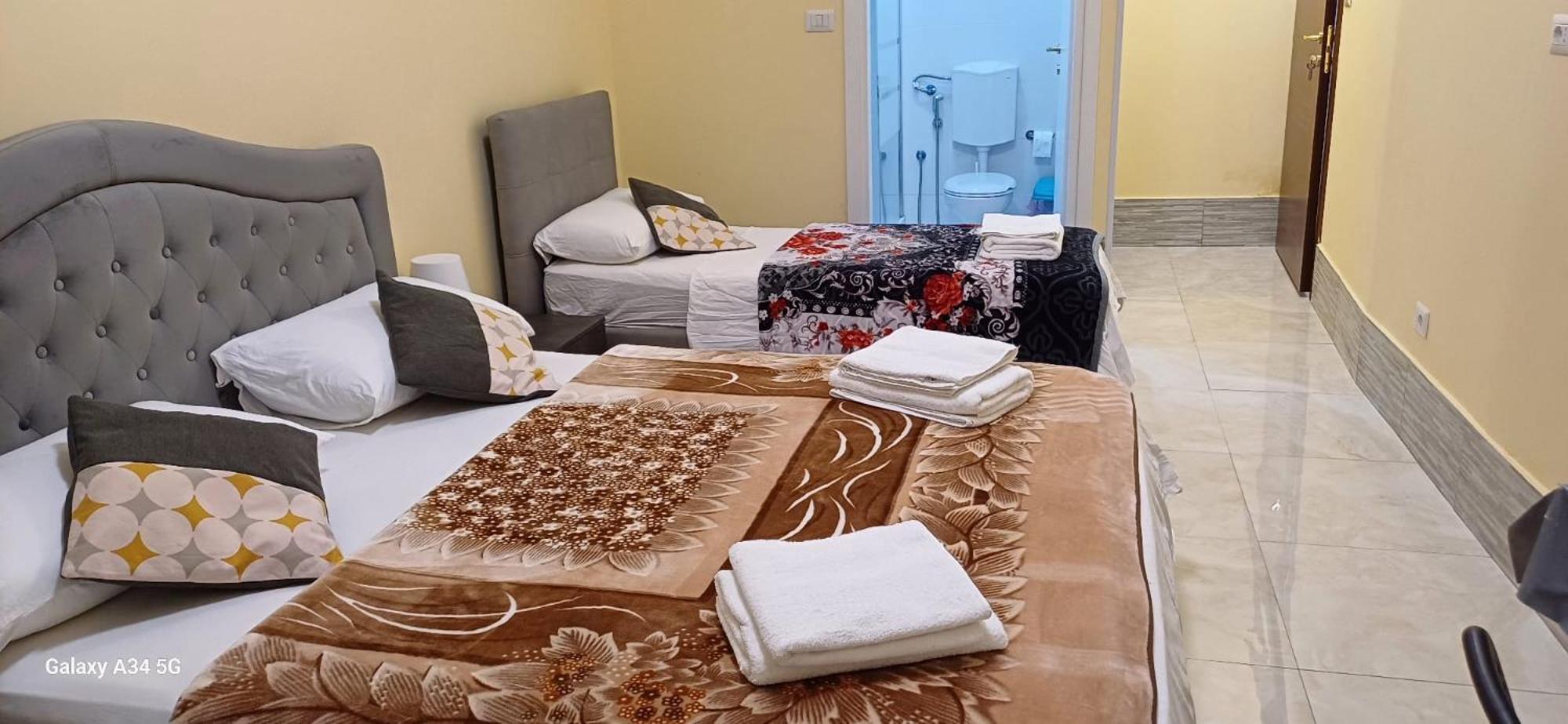 Termini Gioberti Bed and Breakfast Rome Buitenkant foto