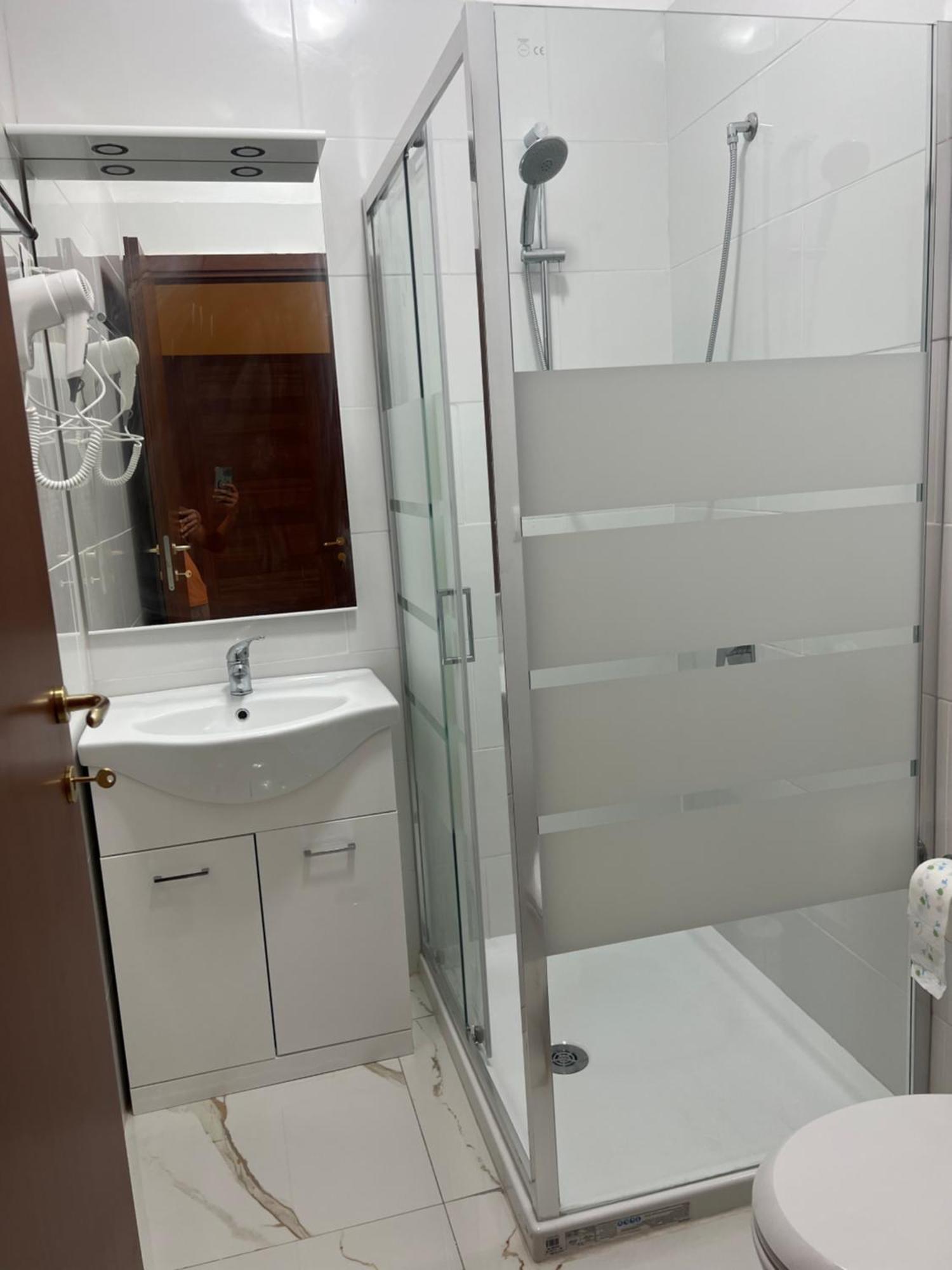 Termini Gioberti Bed and Breakfast Rome Buitenkant foto