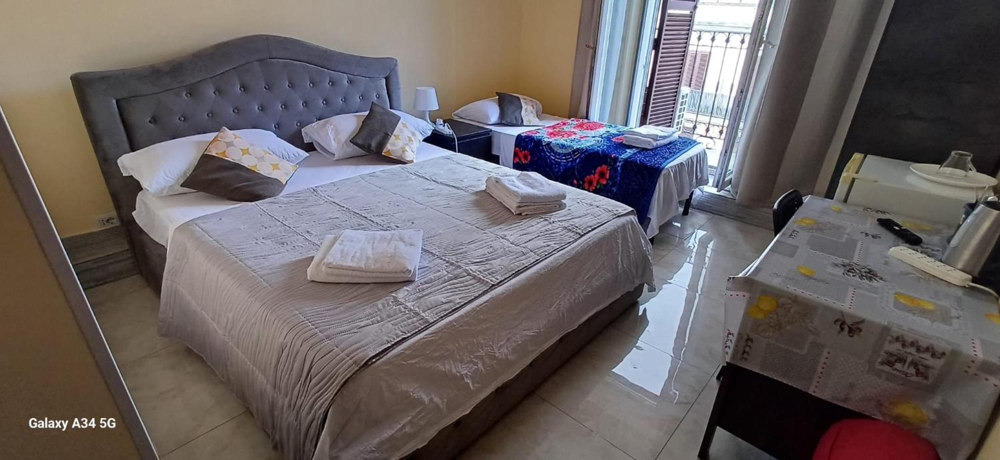 Termini Gioberti Bed and Breakfast Rome Buitenkant foto