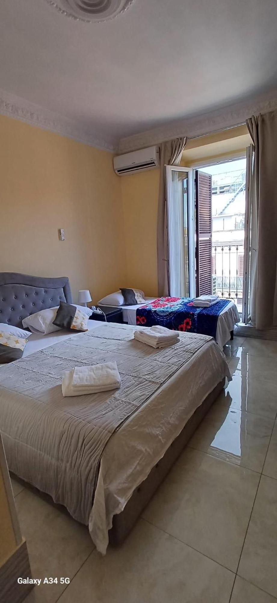 Termini Gioberti Bed and Breakfast Rome Buitenkant foto